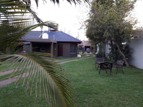 Гостиница Bungalows Estrellas Azules  Колон